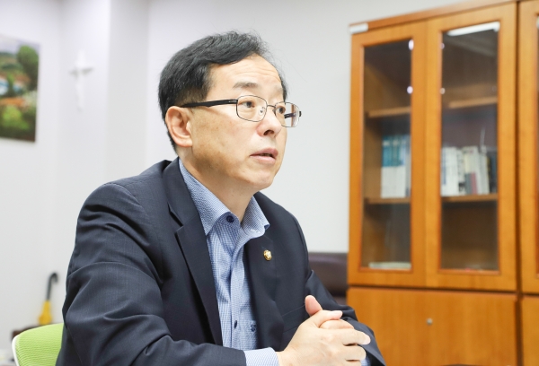 더불어민주당 김경만 의원(중소기업뉴스 DB사진)