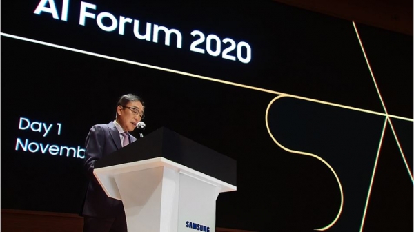 ‘삼성 AI 포럼 2020’에서 개회사를 하고 있는 김기남 대표이사(부회장) [삼성전자 제공]