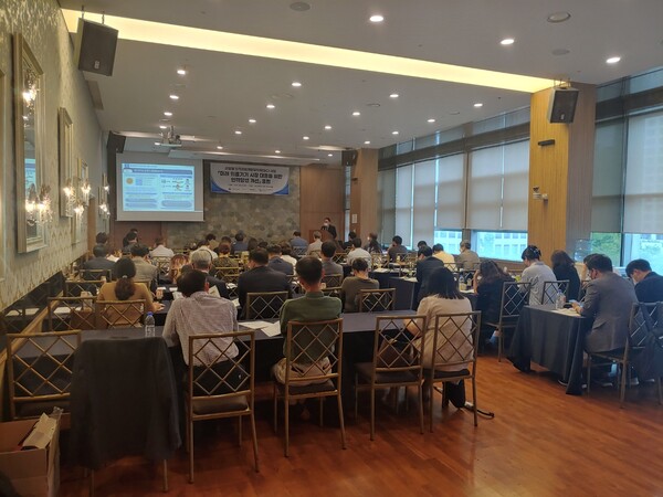 한국의료기기공업협동조합은 지난 25일 LW 컨벤션 서울에서 ‘미래 의료기기 시장 대응을 위한 인력양성 개선 포럼’을 개최했다.