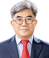 윤병섭(서울벤처대학원대학교 교수)